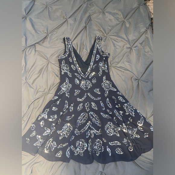 NWT French Connection Dress - Picture 2 of 3